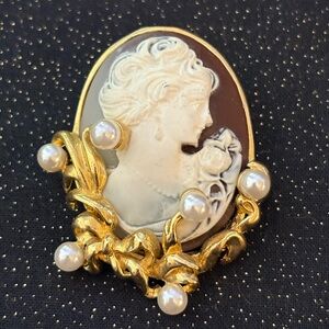 Gold and Cream Cameo with Faux Pearls Brooch